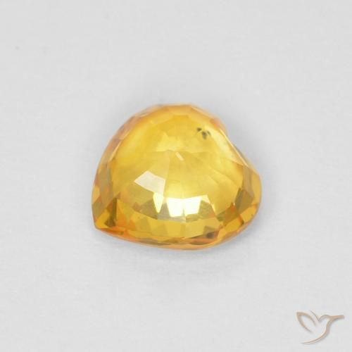 Zafiro Dorado medio natural de 0.47 ct, Corazón, VVS-VS