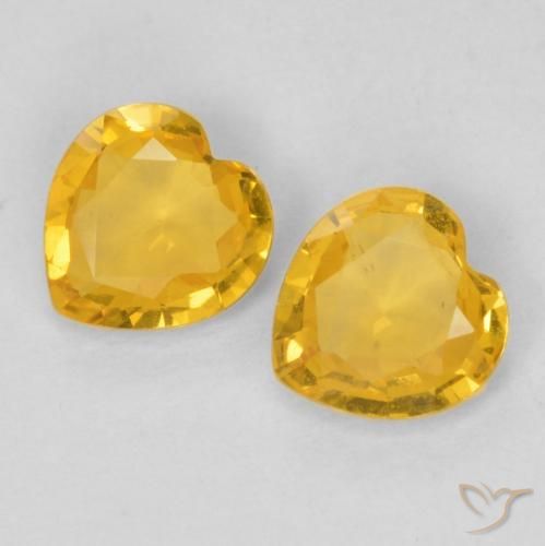 Gemas de Zafiro Dorado medio natural de 0.69 ct, Corazón, VVS-VS