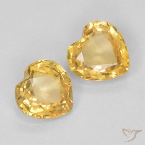 Gemas de Zafiro Dorado naranja natural de 0.74 ct, Corazón, VS