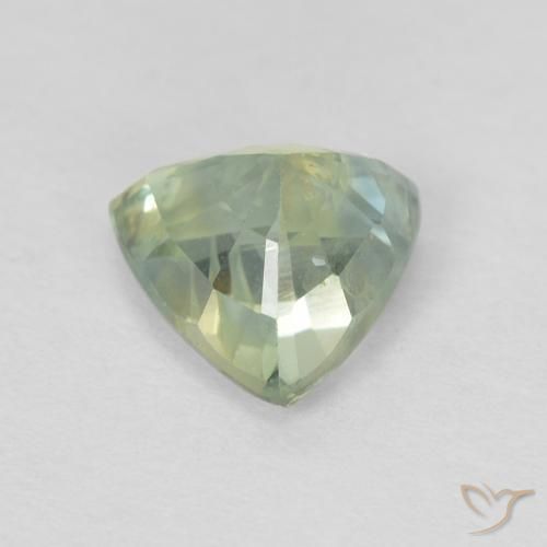 Zafiro Verde muy claro natural de 0.87 ct, Trillón, VS