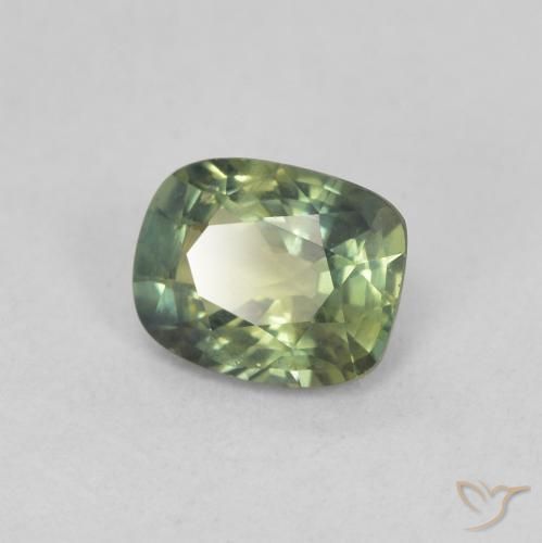 Zafiro Verde bosque claro natural de 0.72 ct, Forma Cojín, VS