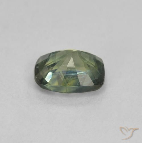 Zafiro Verde bosque claro natural de 0.72 ct, Forma Cojín, VS