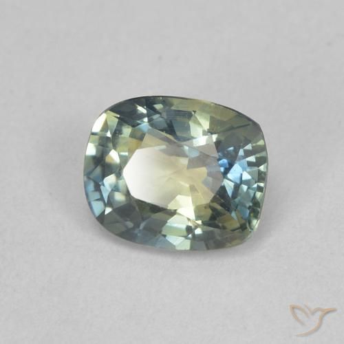 Zafiro Verde azul medio natural de 0.77 ct, Forma Cojín, VVS