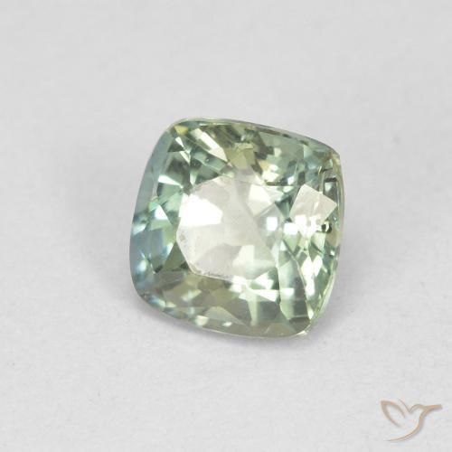 Zafiro Verde pálido natural de 0.84 ct, Forma Cojín, VS