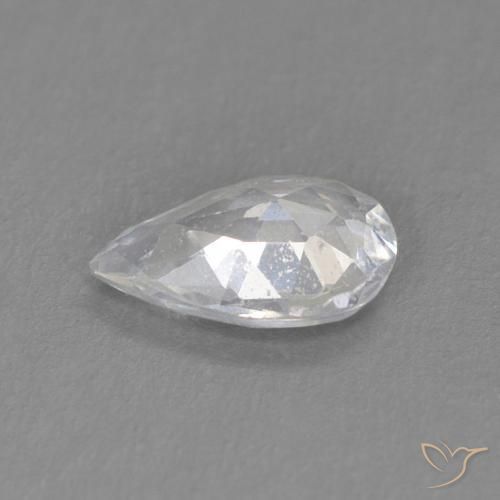 Zafiro Verde medio natural de 0.35 ct, En forma de pera, VS