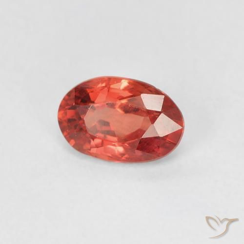 Zafiro Rojo medio natural de 0.56 ct, Ovalada, VVS-VS