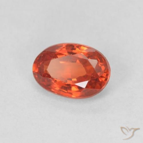 Zafiro Naranja rojizo natural de 0.55 ct, Ovalada, VVS-VS