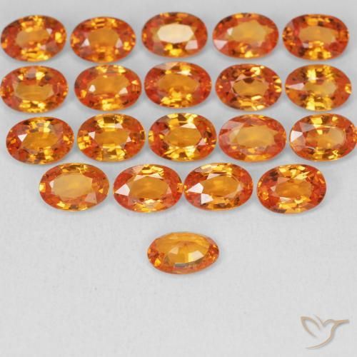 Zafiro Naranja claro natural de 0.59 ct, Ovalada, VVS-VS