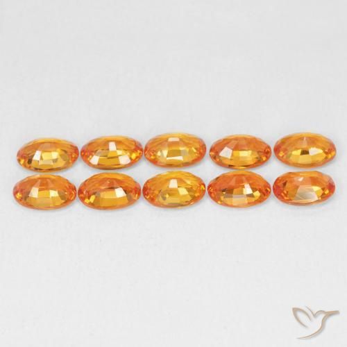 Zafiro Naranja medio natural de 0.56 ct, Ovalada, VVS-VS