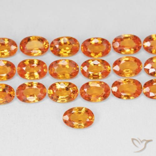 0.58ct Natural Naranja rojizo Zafiro, Ovalada, VVS-VS