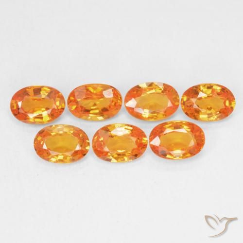0.64ct Natural Naranja claro Zafiro, Ovalada, VVS-VS