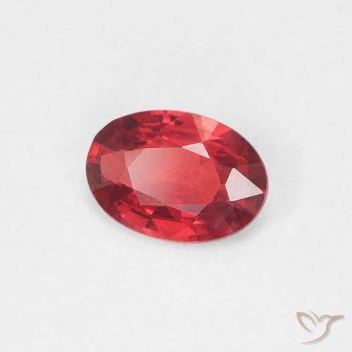 Zafiro Rojo medio natural de 0.45 ct, Ovalada, VS