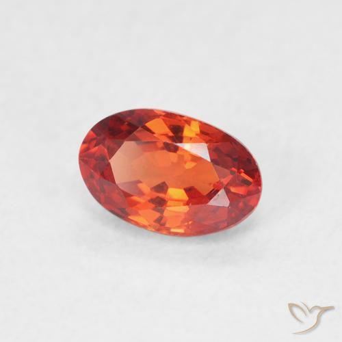 Zafiro Rojo medio natural de 0.74 ct, Ovalada, VVS-VS