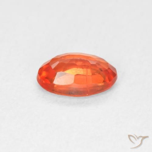 Zafiro Naranja fuego natural de 0.56 ct, Ovalada, VVS-VS