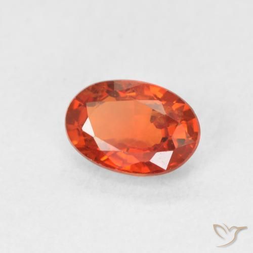 Zafiro Naranja rojizo natural de 0.67 ct, Ovalada, VVS-VS
