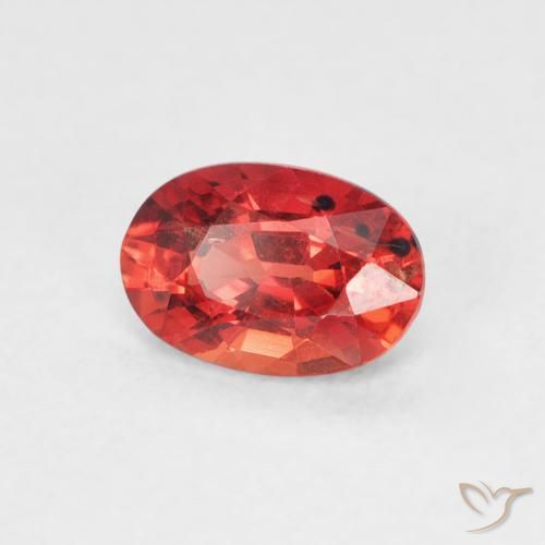 Zafiro Rojo intenso natural de 0.65 ct, Ovalada, VS