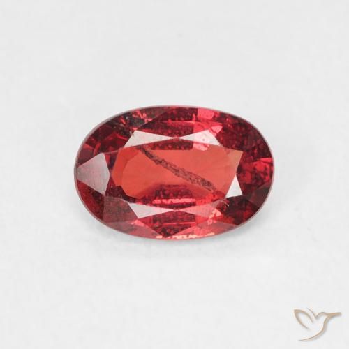 0.56ct Natural Rojo oscuro Zafiro, Ovalada, SI