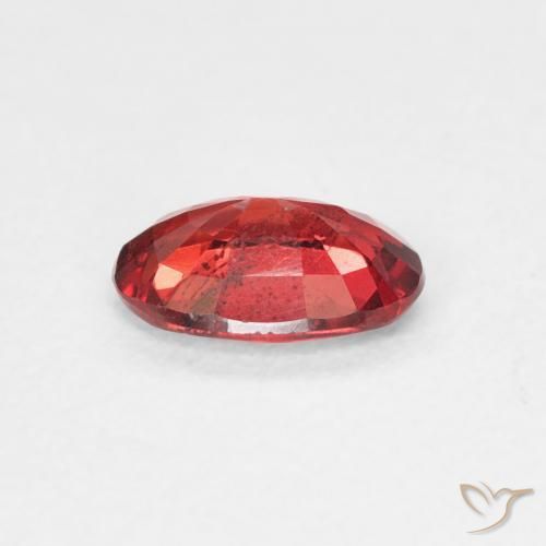 Zafiro Rojo oscuro natural de 0.56 ct, Ovalada, SI