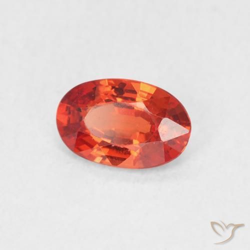 Zafiro Rojo medio natural de 0.54 ct, Ovalada, VVS-VS