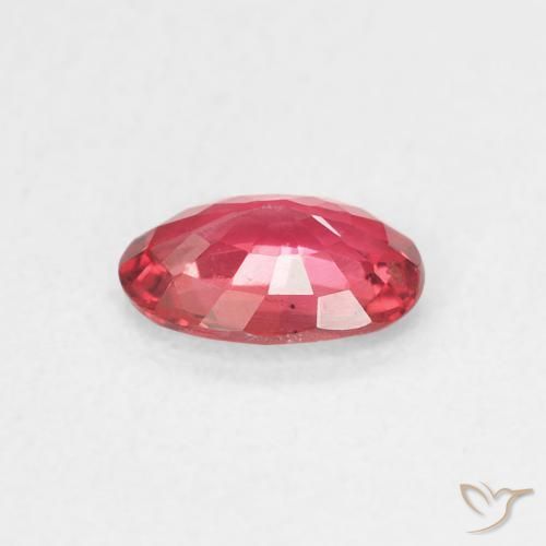 Zafiro Rojo medio natural de 0.47 ct, Ovalada, VVS-VS