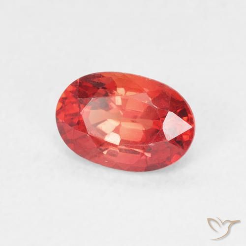 Zafiro Rojo intenso natural de 0.73 ct, Ovalada, VVS-VS