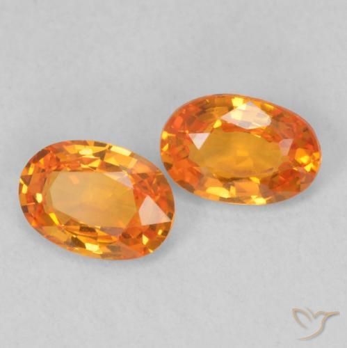 Gemas de Zafiro Naranja claro natural de 1.04 ct, Ovalada, VVS