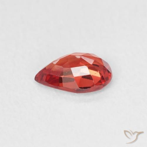 Zafiro Rojo carmesí claro natural de 0.46 ct, En forma de pera, VVS-VS