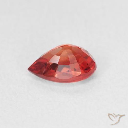 Zafiro Rojo medio natural de 0.64 ct, En forma de pera, VVS-VS