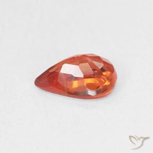 Zafiro Rojo medio natural de 0.58 ct, En forma de pera, VS
