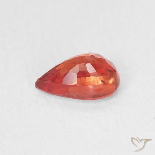 Zafiro Naranja cálido natural de 0.63 ct, En forma de pera, VS