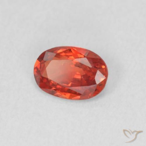 Zafiro Rojo medio natural de 0.48 ct, Ovalada, VS