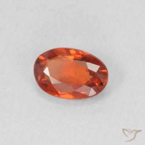 Zafiro Rojo medio natural de 0.63 ct, Ovalada, VS
