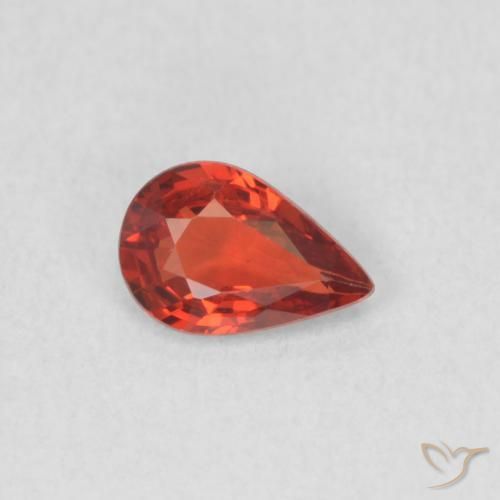 Zafiro Rojo claro natural de 0.40 ct, En forma de pera, VVS-VS