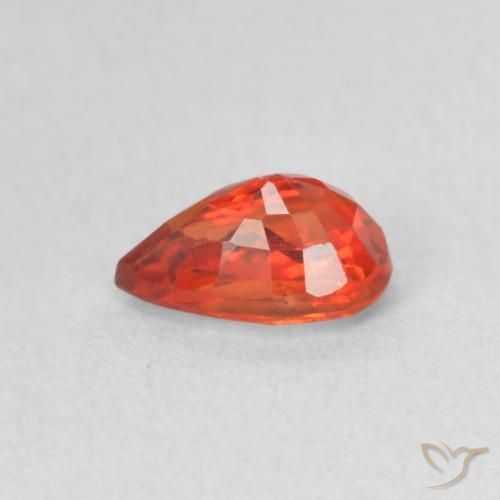 Zafiro Rojo intenso natural de 0.73 ct, En forma de pera, VVS-VS