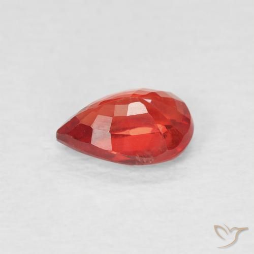 Zafiro Rojo claro natural de 0.57 ct, En forma de pera, VS