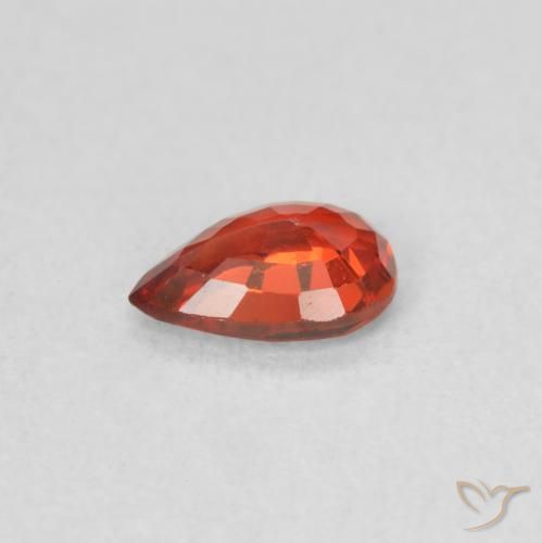 Zafiro Rojo intenso natural de 0.42 ct, En forma de pera, VS