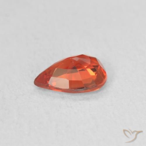 Zafiro Rojo carmesí claro natural de 0.41 ct, En forma de pera, VS