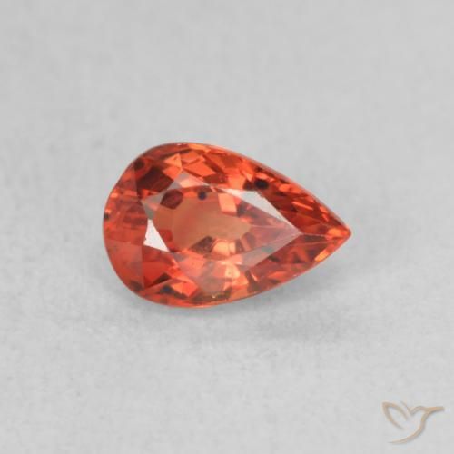 Zafiro Rojo intenso natural de 0.66 ct, En forma de pera, VVS-VS