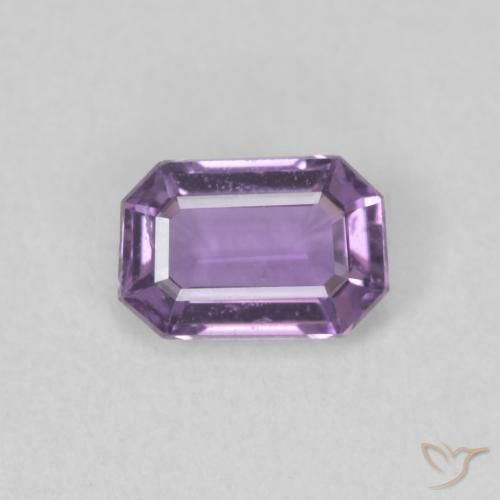 0.61ct Natural Púrpura uva claro Zafiro, corte esmeralda, VS
