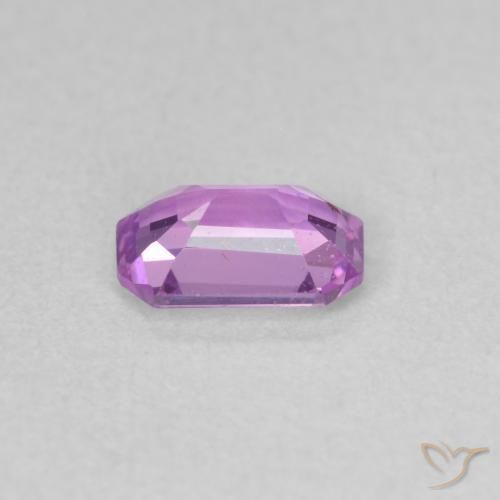 Zafiro Púrpura medio natural de 0.60 ct, Corte Octágono / Esmeralda, VVS-VS