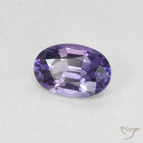 Zafiro Violeta uva natural de 0.63 ct, Ovalada, VVS