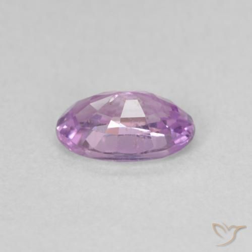 Zafiro Púrpura rosáceo medio natural de 0.55 ct, Ovalada, VVS-VS