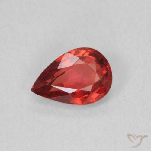 0.50ct Natural Rojo oscuro Zafiro, En forma de pera, VVS