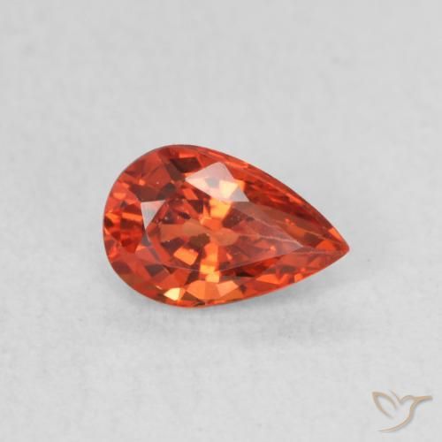 Zafiro Naranja rojizo natural de 0.49 ct, En forma de pera, VVS