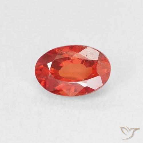 0.64ct Natural Rojo medio Zafiro, Ovalada, VS