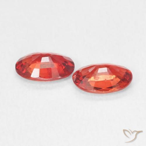 Gemas de Zafiro Rojo intenso natural de 0.84 ct, Ovalada, VVS-VS