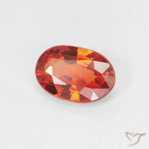 Zafiro Rojo carmesí claro natural de 0.65 ct, Ovalada, VVS