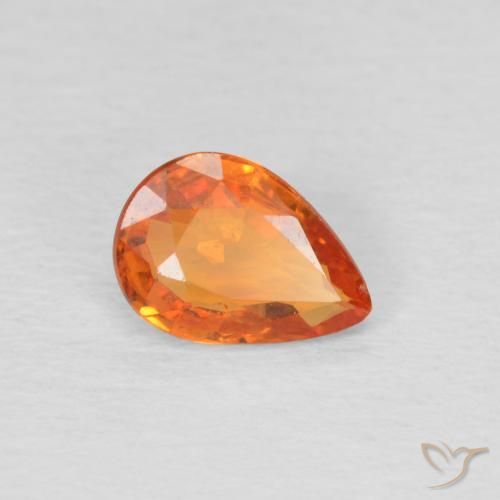 Zafiro Naranja claro natural de 0.69 ct, En forma de pera, VS