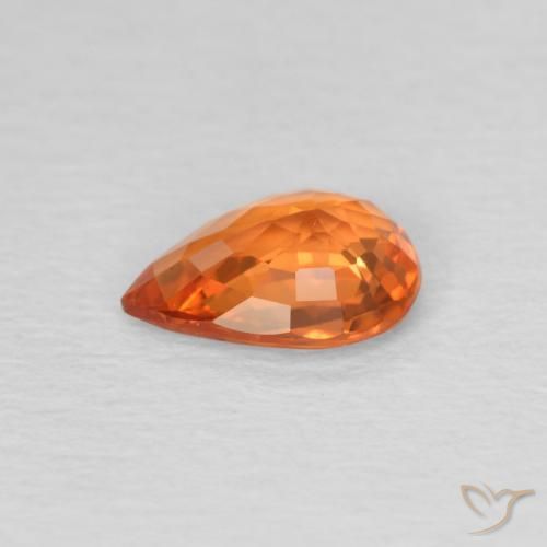 Zafiro Naranja claro natural de 0.69 ct, En forma de pera, VS