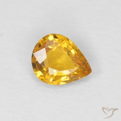 Zafiro Dorado natural de 0.54 ct, En forma de pera, VS